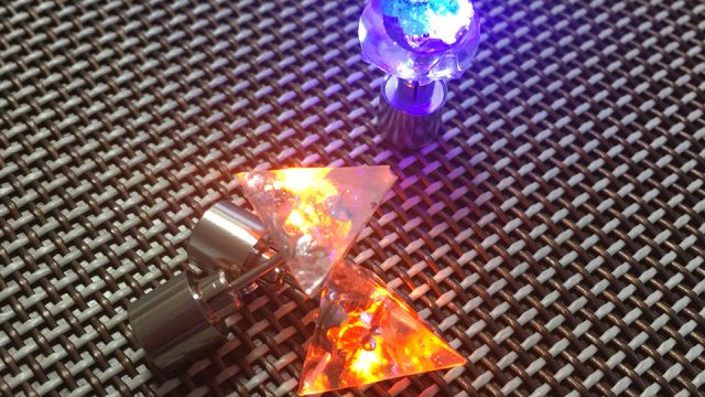 LEDとレジンでカンタン光るピアス